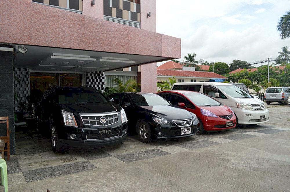 Business Alliance Hotel Yangon Exterior foto