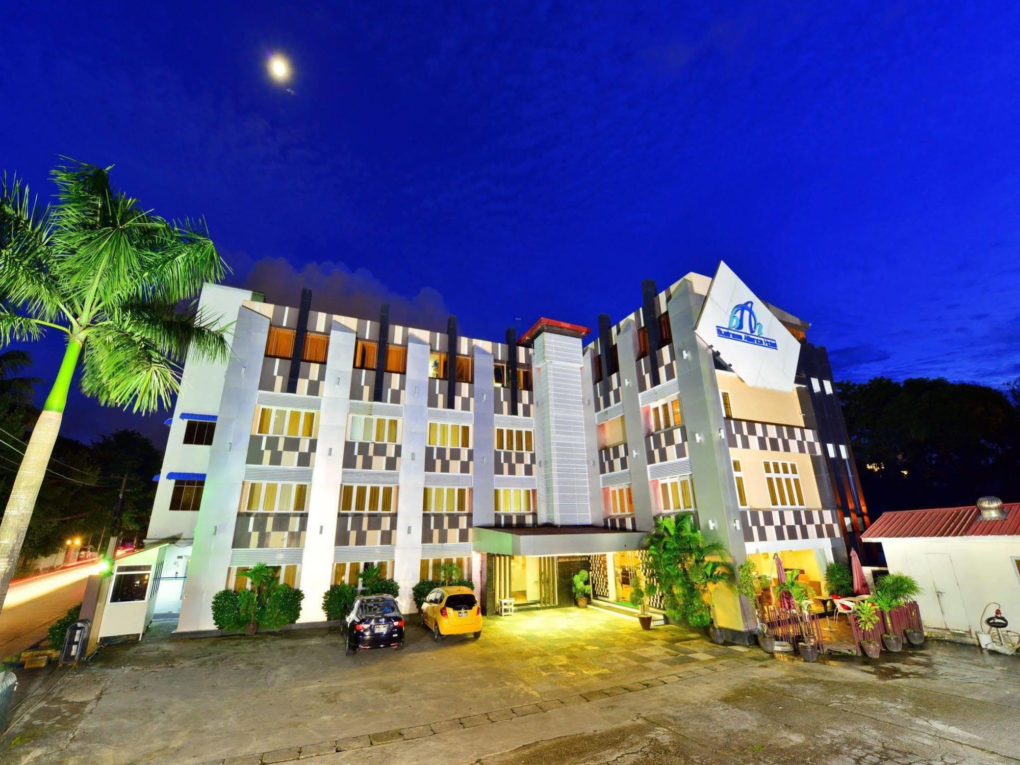 Business Alliance Hotel Yangon Exterior foto