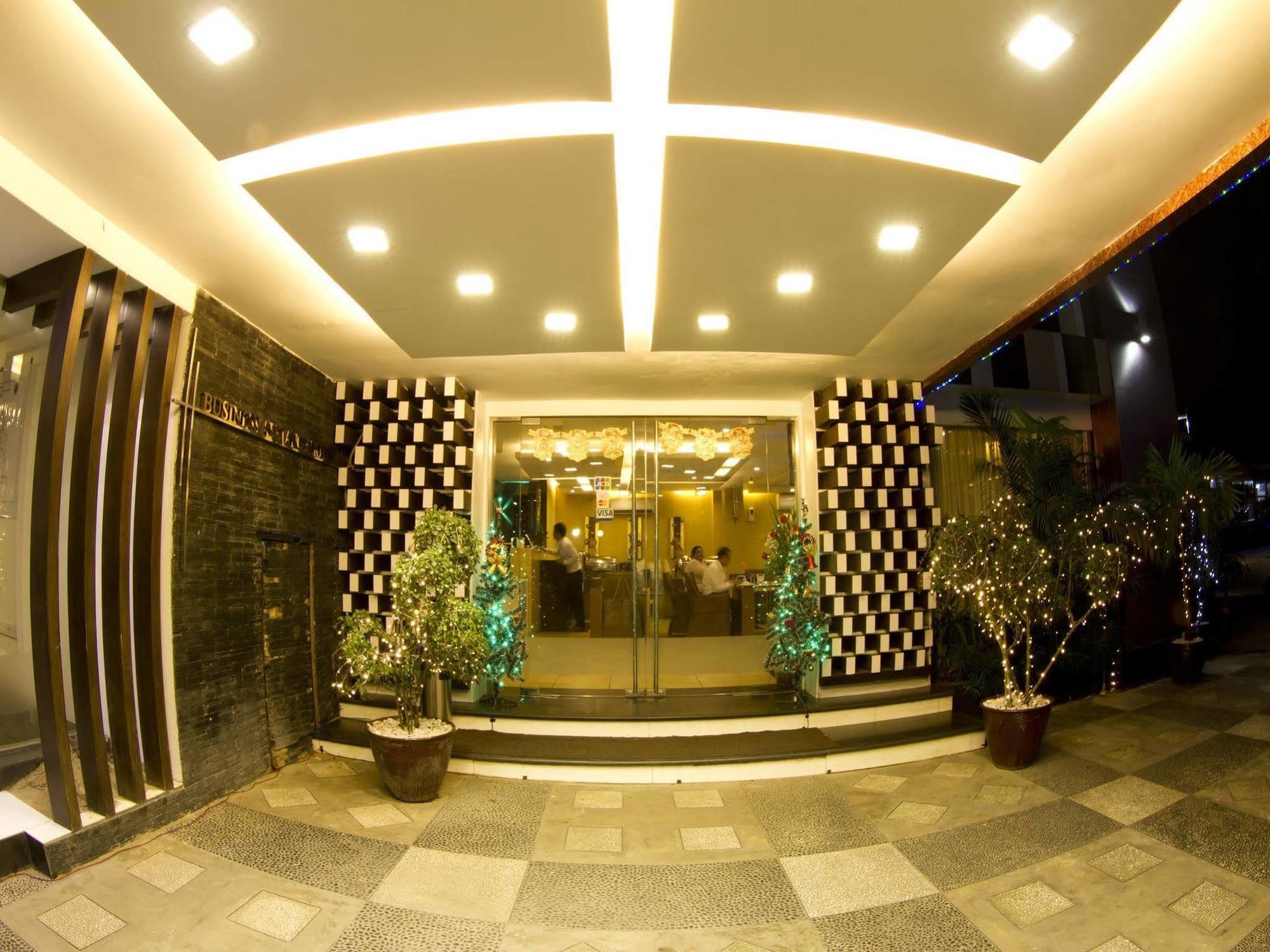 Business Alliance Hotel Yangon Exterior foto